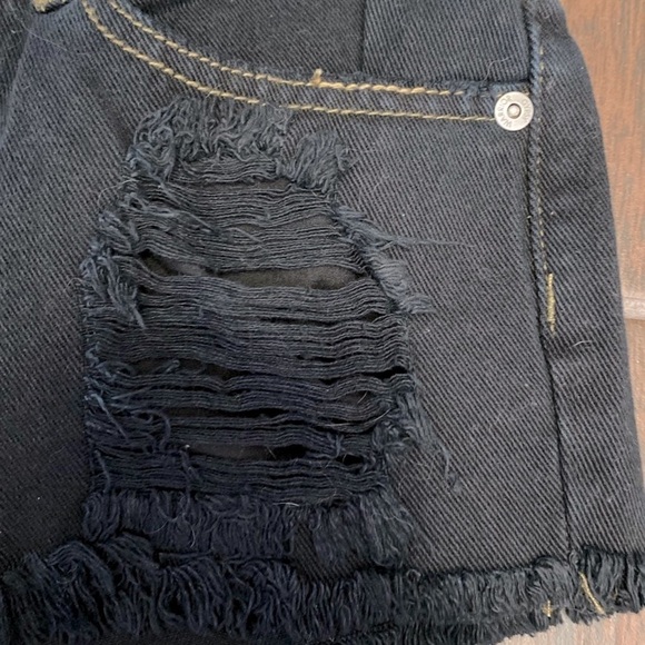 Gypsy Warrior Urban Black Distressed Cut Off Shorts - Picture 5 of 5